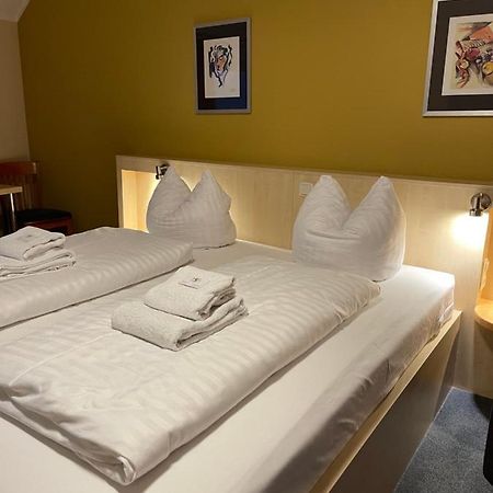 Hotel Select Mönchengladbach Buitenkant foto
