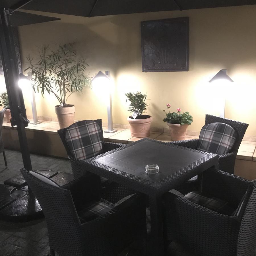 Hotel Select Mönchengladbach Buitenkant foto