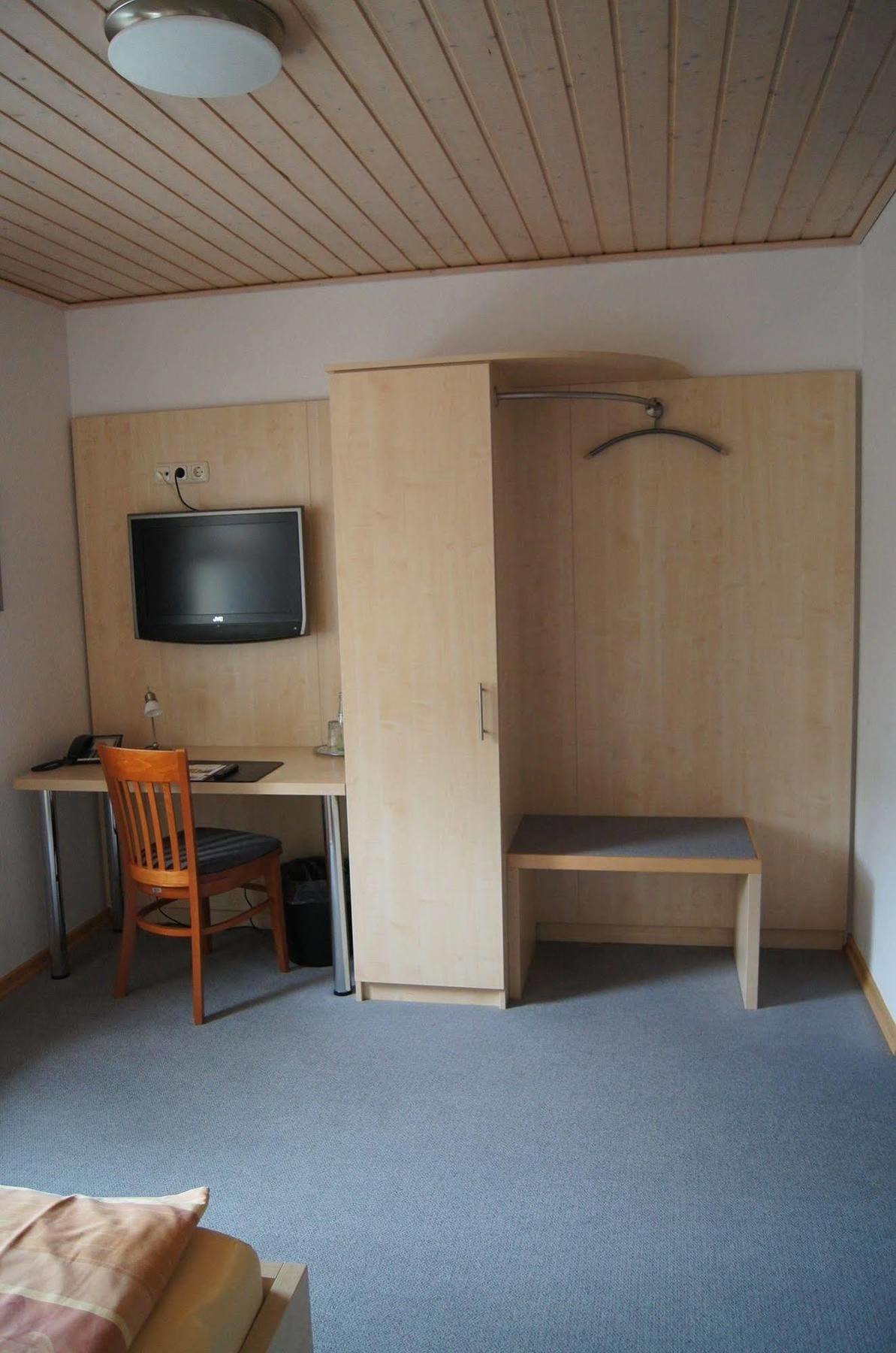 Hotel Select Mönchengladbach Buitenkant foto
